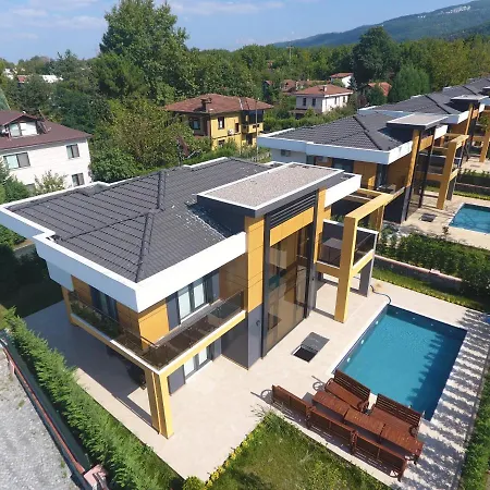 Yakut Villa